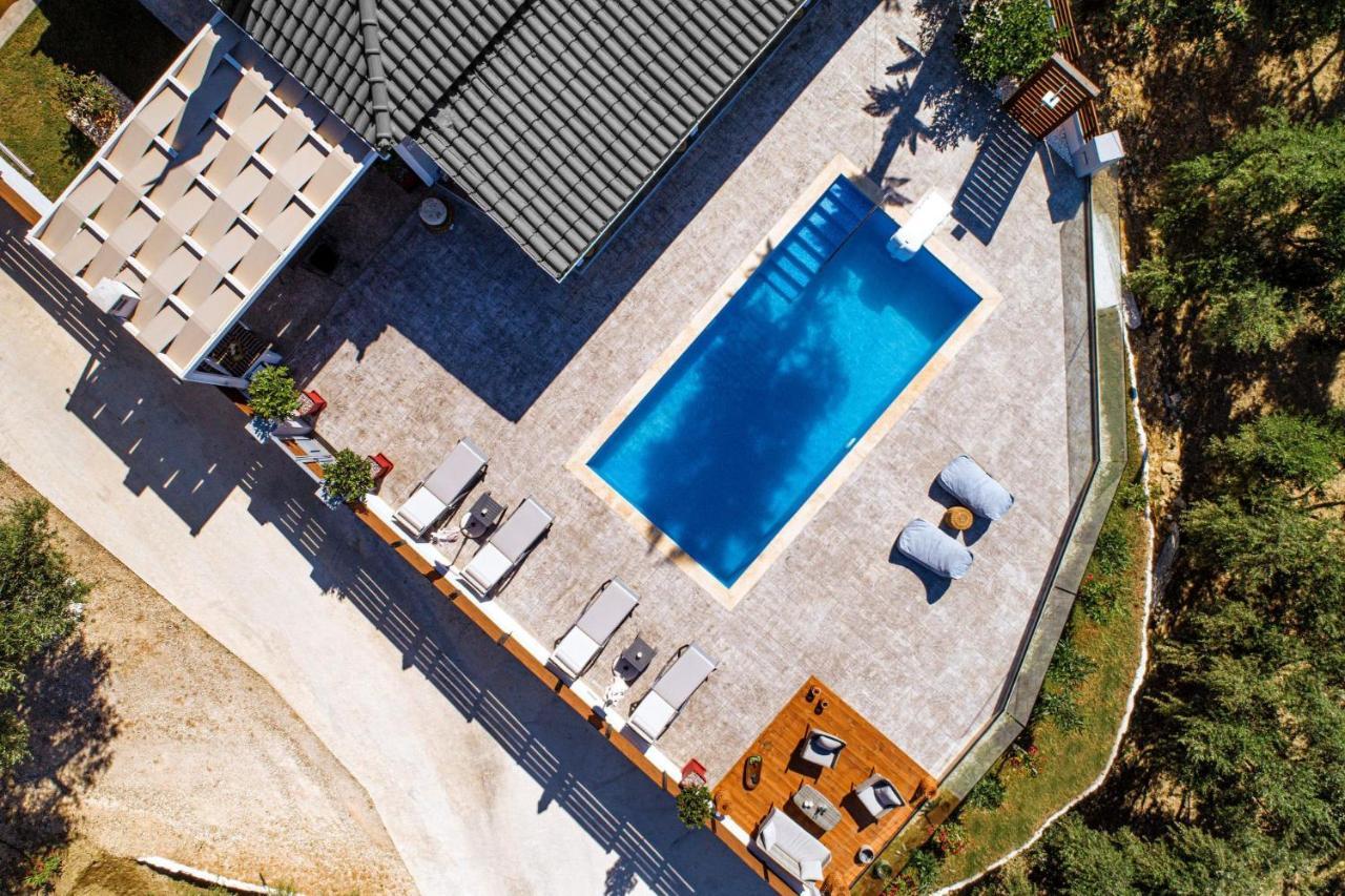 Villa Venia - Cozy Escape With Scenic Sew View, By Zantewize Tragaki Dış mekan fotoğraf
