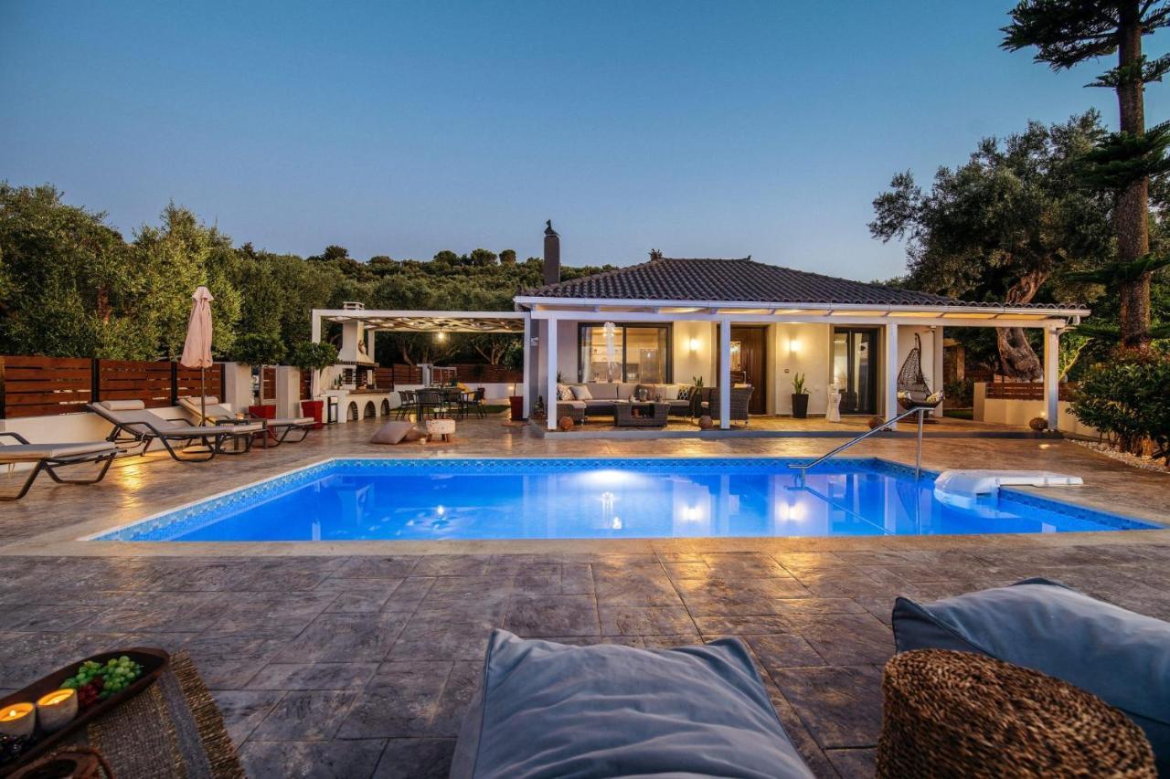 Villa Venia - Cozy Escape With Scenic Sew View, By Zantewize Tragaki Dış mekan fotoğraf